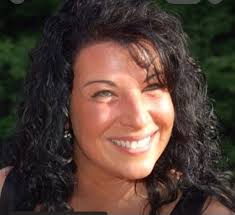 Barbara Davison August 13, 2025 With deep love and sorrow, we announce the  passing of Barbara Davison, who left this world peacefully at home,  surrounded by her devoted family,