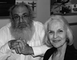 ▫A Talk with Gainor Roberts ▫Also in this Issue