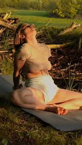 @flowinaparadiss video Tweet