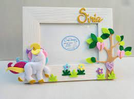Portafoto In Legno Decorato Con Albero Della Vita E Unicorno Bam Su Misshobby Kids Crafts Idee Fai Da Te Portafoto