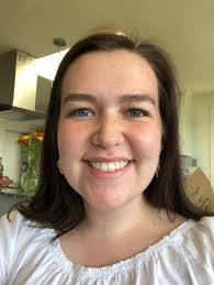 Julia Maher's Instagram, Twitter & Facebook