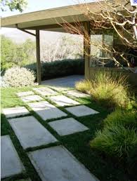Garden 3 piece stepping stone set (set of 3) by plow & hearth. Decorate The Patio Using Concrete Stepping Stones Topsdecor Com Modern Garden Garden Design Garden