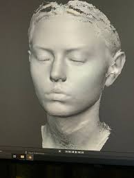 How to open eyes after 3D head scan?