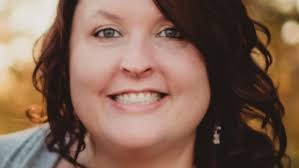 Grenada Campus recognizes students with hand-written letters