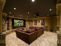 Home Theater Room Except With Hardwood Floors And A Large Carpet Casas Mansiones House Casas
