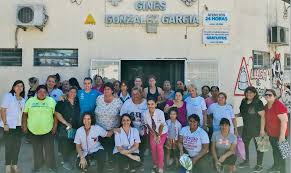 La gente está hinchada las pelotas, hoy no puede creer en nadie. Vecinos Y Personal De La Policlinica Gines Gonzalez Garcia Celebraron Los 100 000 Corazones Ministerio De Salud Publica De Tucuman