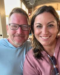 Lynn Pomeroy's Instagram, Twitter & Facebook