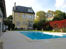 Bordeaux Quartier Primrose Situee Dans Une Rue Calme Superbe Maison De 330 M2 Avec Jardin Et Piscine Un Garag Immobilier Agence Immobiliere Maison A Vendre