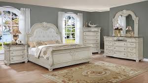 Stanley Antique White 5 Piece Bedroom Suite 2 899 00 White Bedroom Set Furniture White Bedroom Set Bedroom Vintage