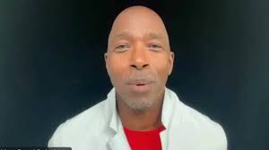 teddysears speaks to Jim Conlan about his role as Warren Stocker in the hit  tv server @nightagentnetflix_ @netflixnightagent