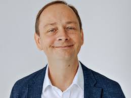 Kreisoberliga Mansfeld-Südharz: Kreisoberliga Mansfeld-Südharz: Grüne Tanne  Wippra steht auf dem Gipfel