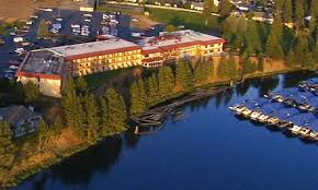 Red Lion Templin S Hotel On The River Detailed Information Doggeek Com Dog Friendly Hotels Dog Friends Red Lion