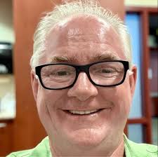 HAZY, SMOKY skies continue Monday evening across the Great Lakes. Overall,  air quality is poor with many areas registering "Unhealthy For Sensitive  Groups" based