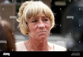 Linda wise hi-res stock photography and images