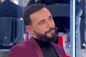 Mi sono rifiutato e mi hanno mandato via", arriva la confessione di Armando  Uomini e Donne