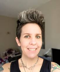 Ali Pearson's Instagram, Twitter & Facebook