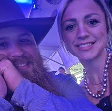 Is this lost cat anyone's pet in Gillette, WY?