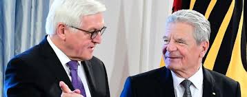 Man sollte ihn dabei nicht unterschätzen, denn er hat sympathien bei union, fdp steinmeier fühlt sich in dieser rolle so wohl, dass er dann noch einmal zur wahl antreten will. Frank Walter Steinmeier Im Permanenten Gesprach Der Demokraten Reportageseite Tagesspiegel