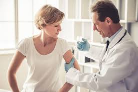 Infektionen mit dem influenzavirus sind sehr häufig, so in england jährlich bei etwa 18 % der bevölkerung. Grippeimpfung Wann Kann Man Nach Dem Impfen Wieder Zum Sport Fit For Fun