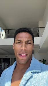 Shane Benham's Instagram, Twitter & Facebook