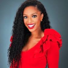 Lauren Wortman's Instagram, Twitter & Facebook