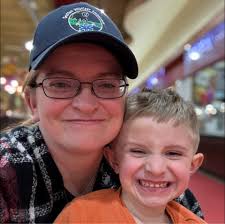 We would like to welcome Sarah Freeman back to the PathWays team! 🎉🎉🎉🎉  Sarah has joined the Community Services Leadership Team as the Orford Road  Residential Director. "I received a double bachelor's