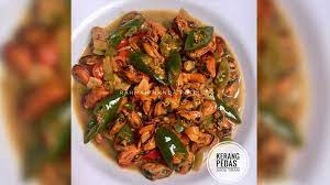 Masukkan bersama dengan bumbu yg sudah diiris. Resep Kerang Pedas Saus Tiram Makan Malam Makin Istimewa Dengan Hidangan Dari Seafood Ini Tribunstyle Com