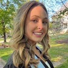 Bethany Iverson's Instagram, Twitter & Facebook