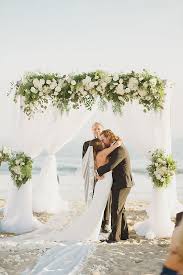 Call me a major wedding nerd, but just as soon as i saw this santa barbara beauty, i knew today was going to be a good day. Santa Barbara Beach Wedding Aisle Society