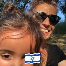 אמא יש רק אחת, אבל לאמא שלי גם היה רק בן אחד: אותי. ורק כשהיא עזבה את העולם  הזה