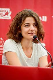 French director, cinematographer, screenwriter, film editor, and producer, associated with the french new wave movement. Esther Garrel Wikipedia