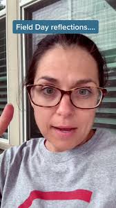 Valerie Starnes's Instagram, Twitter & Facebook