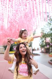 Christmas but make it pink 🎀