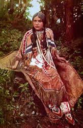Indian Pictures Native American Beads And Dress Native American Girls Native American Indians Native American Clothing