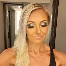 Who can assist with hair and makeup in Snowbird, UT