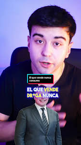 El que vende nunca consume #elonmusk #markzuckerberg #stevejobs #billgates  #money #dinero #mentalidad #motivacion