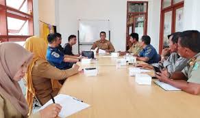 Orang di amerika, menghabiskan setidaknya selama 1896 jam /per tahun untuk mengais rezeki (bekerja). Komad Kecam Reklamasi Pantai Tlanakan Yang Diduga Tak Berizin Dlh Pamekasan Siap Laporkan Bangsa Online Cepat Lugas Dan Akurat