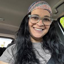 Taguea a alguien para que responda por ti 😜 #SantaLoVeTodo 🎅