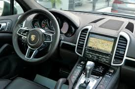 Porsche romania şi distribuitorii săi oferă clienţilor maşini atractive, sigure şi ecologice, la înalte standarde tehnice si de calitate. Finantare Avantajoasa Pentru Masinile Rulate Leasingul Auto Prwave Stiri Afaceri Stiri Marketing Case Studies Stiri Pr