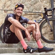 He claimed the gold medal at the 2008 summer olympics in beijing and has won three ironman® world championships. Die 18 Besten Ideen Zu Jan Frodeno Jan Frodeno Triathlon Ironman