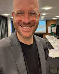 Eric Dauer's Instagram, Twitter & Facebook