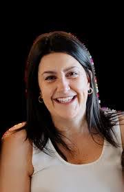 Dorothy Strain's Instagram, Twitter & Facebook