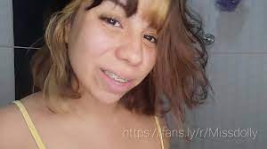 Freshly shaved cunt of your Latin stepsister, Dollyjeey, does look pretty  delicious | amateurest.com