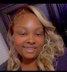 Lynette Greer's Instagram, Twitter & Facebook