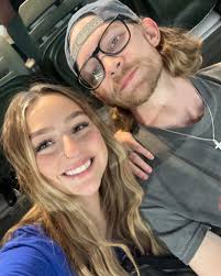 Madison Flores (@mpflores_8) • Fotos y videos de Instagram