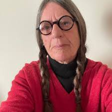 Can anyone contact me re preserving my wedding flowers? What could I do  with them?! 🌼🌼🌼🌼🌼🌼🌼🌼🌼