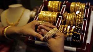 Diwali 2020 Gold And Silver Prices Fall As Dhanteras Knocks Door