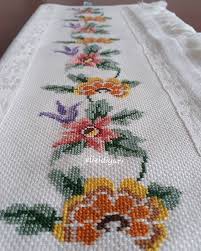 Elizidiyari En Instagram Kanavice Etamin Havlu Handmade Elemegigoznuru Muber6058 Kanavice Ornekleri Kanaviceler Kanavice