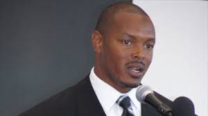 Quarles Recognizes Extra Effort