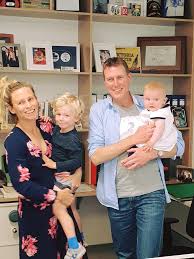 Christian porter is one of australia's most powerful politicians, with his multiple roles putting him at mr porter shares two children with his second wife, jennifer negus, with the couple announcing their. Facebook
